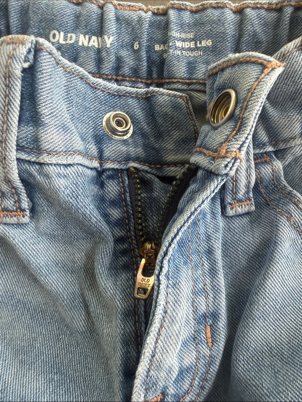 Old Navy High-Rise Baggy Wide Leg Jeans - Light Blue Size 6